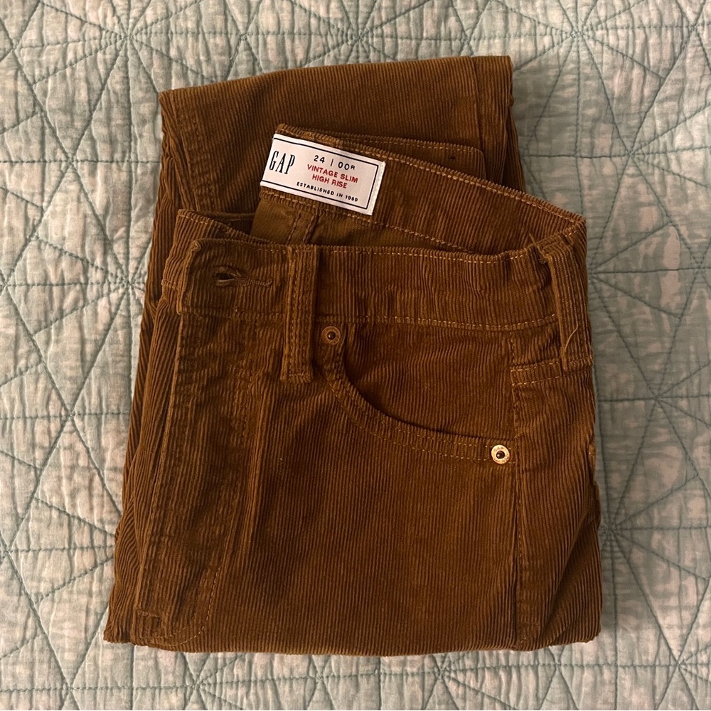 GAP Vintage Slim Corduroy